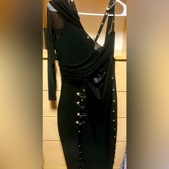 NWT Bella Barnett Arabella one shoulder bondage dress black/gold - XL - Picture 2 of 13